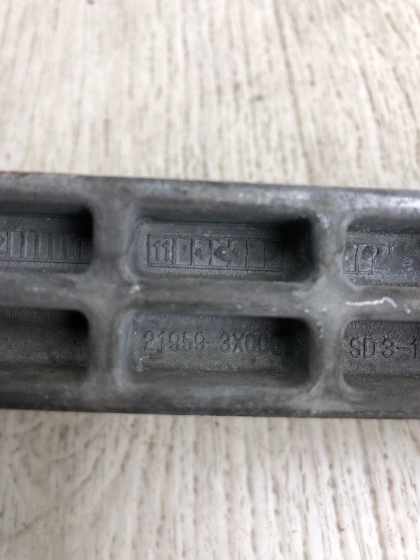 Подушка двигателя нижняя задняя HYUNDAI ACCENT RB 10- RB 1.6 G4FD