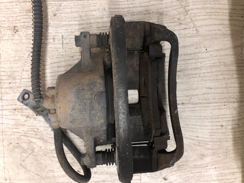 Суппорт тормозной передний правый HYUNDAI ELANTRA HD 06-11 HD 2.0 G4GC