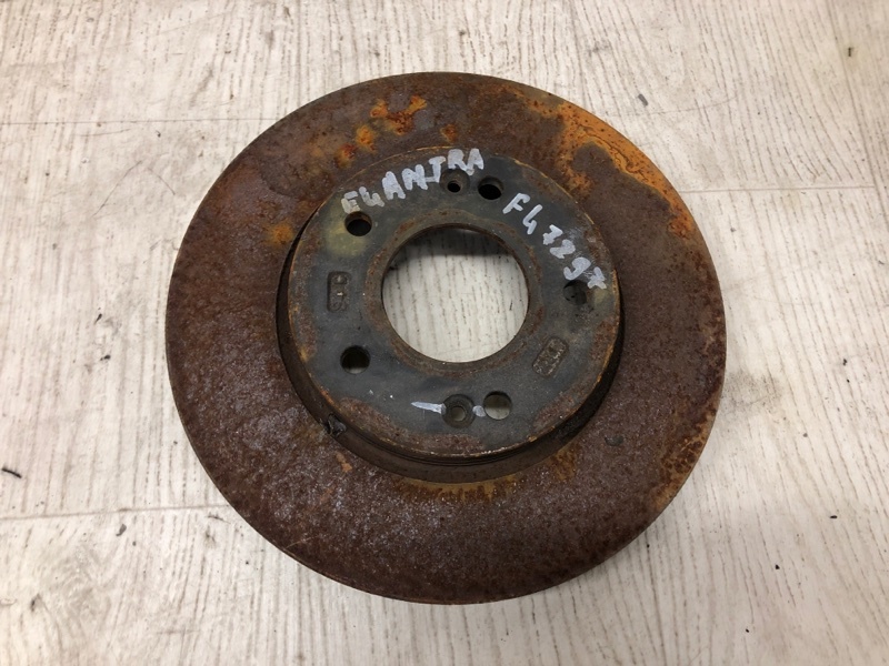 Тормозной диск передний HYUNDAI ELANTRA HD 06-11 2008 HD 2.0 G4GC 51712-2H000 Б/У