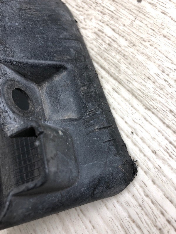 Брызговик передний правый HYUNDAI ACCENT RB 10- RB 1.6 G4FD