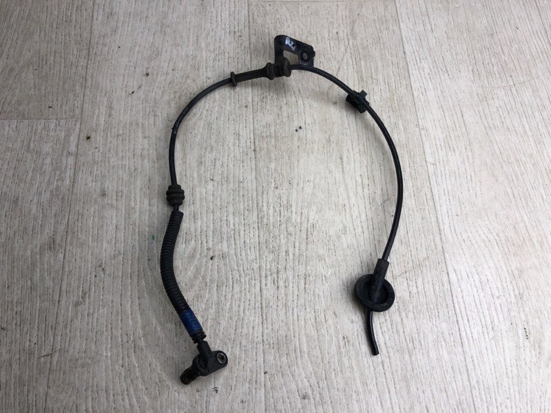 Запчасть датчик abs задний левый HYUNDAI ACCENT RB 10- 2013 RB 1.6 G4FD 95680-1R100 Б/У Датчик ABS задний левый HYUNDAI ACCENT RB 10- 2013 RB 1.6 G4FD 95680-1R100 Б/У