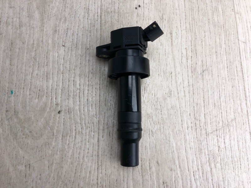 Катушка зажигания HYUNDAI ACCENT RB 10- 2013 RB 1.6 G4FD 27301-2B100 Б/У
