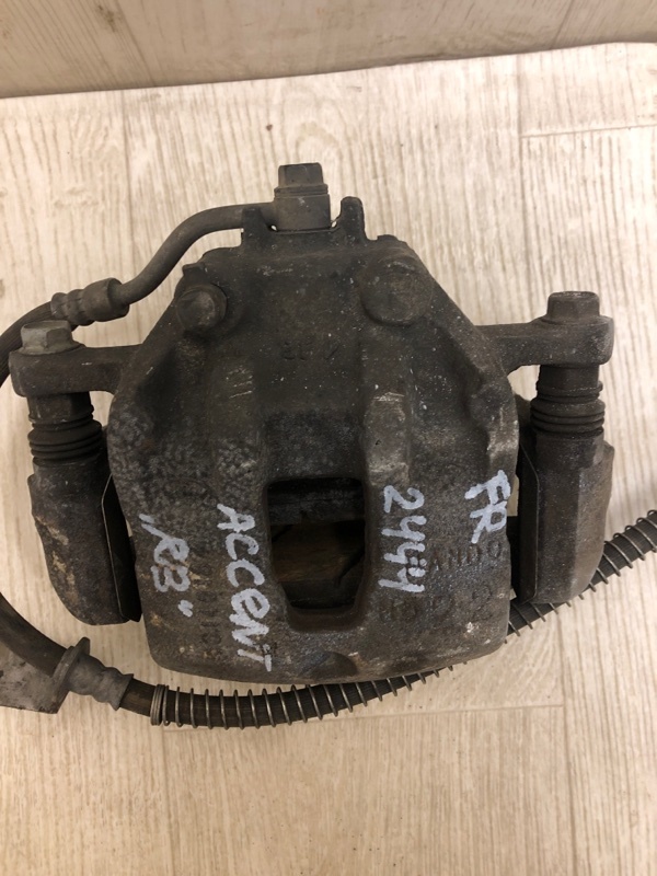 Суппорт тормозной передний правый ACCENT RB 10- 2013 RB 1.6 G4FD