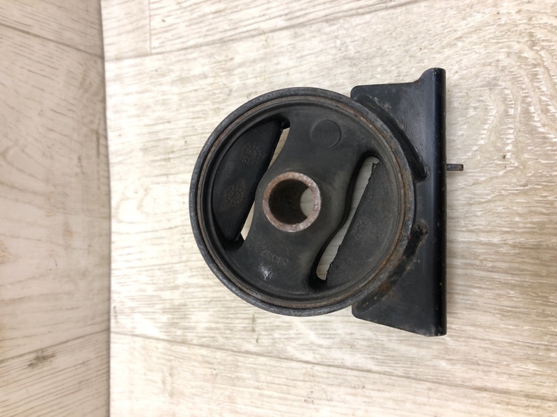 Подушка двигателя передняя PATRIOT 10-17 2010 MK74 2.0 ECN Подушка двигателя передняя PATRIOT 10-17 2010 MK74 2.0 ECN