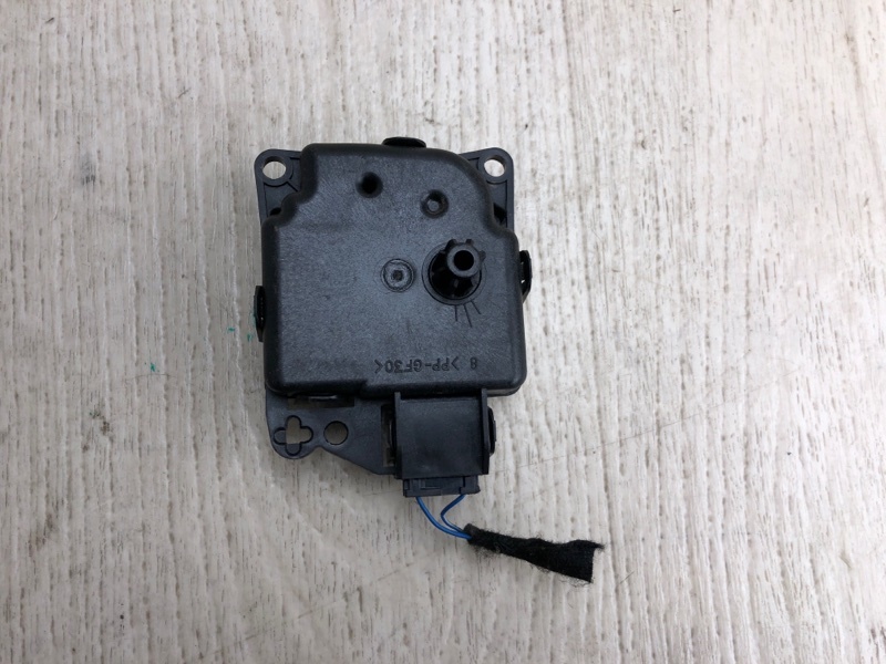 Моторчик заслонки печки ACCENT RB 10- 2013 RB 1.6 G4FD