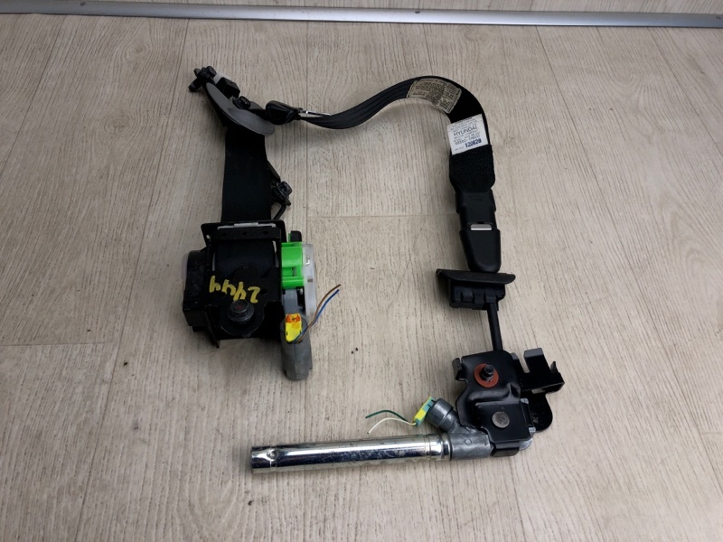 Запчасть ремень безопасности передний правый HYUNDAI ACCENT RB 10- 2013 RB 1.6 G4FD 88880-1R600RY Б/У Ремень безопасности передний правый HYUNDAI ACCENT RB 10- 2013 RB 1.6 G4FD 88880-1R600RY Б/У