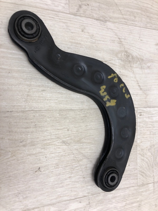 Рычаг задней подвески поперечный верхний FORD FOCUS 10-18 2011 BK 2.0 XQDA CV6Z-5500-A Б/У