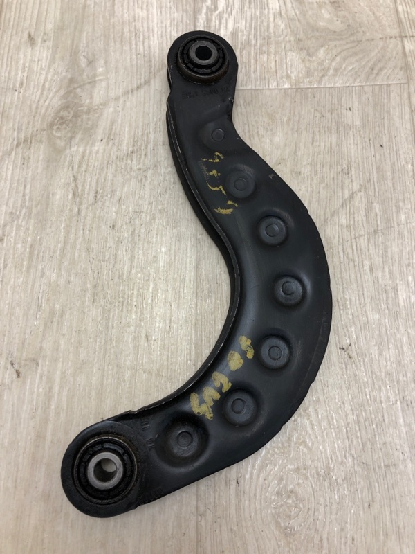 Рычаг задней подвески поперечный верхний FOCUS 10-18 2011 BK 2.0 XQDA