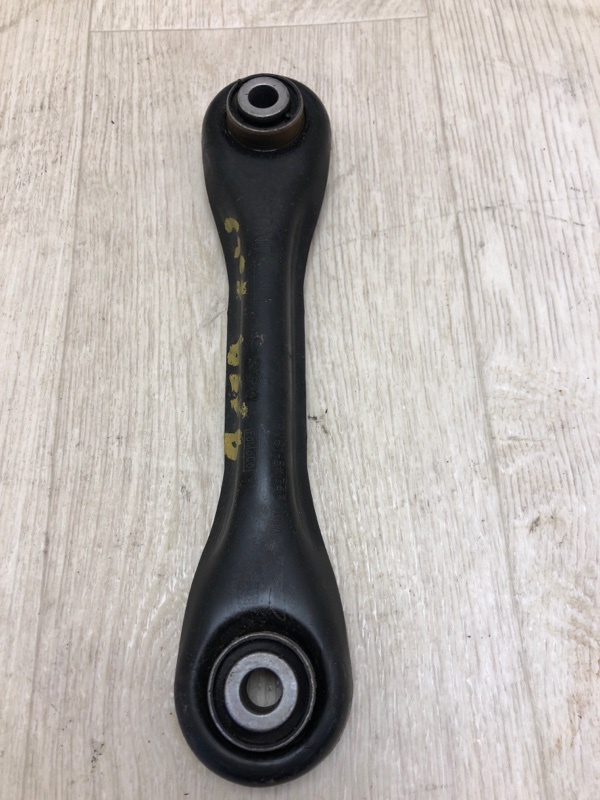 Рычаг задней подвески поперечный нижний FORD FOCUS 10-18 BK 2.0 XQDA