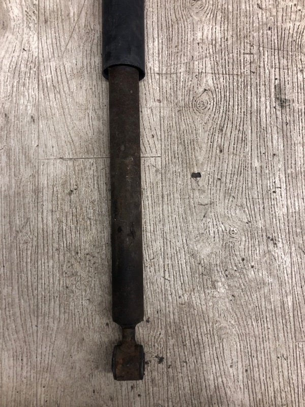 Амортизатор задний FIESTA 08-17 2013 CCN 1.6 HXJB Амортизатор задний FIESTA 08-17 2013 CCN 1.6 HXJB