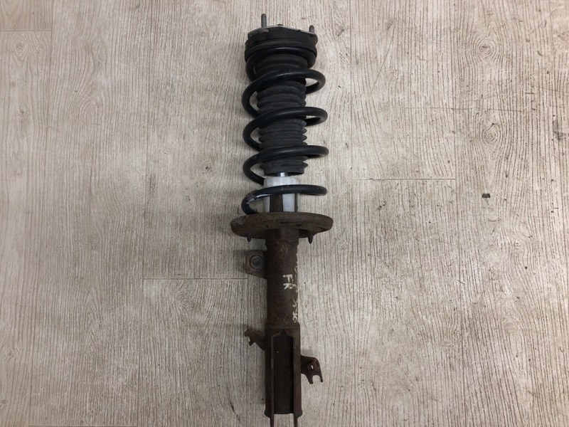Амортизатор передний правый FORD FIESTA 08-17 2013 CCN 1.6 HXJB BE8Z-18124-B Б/У