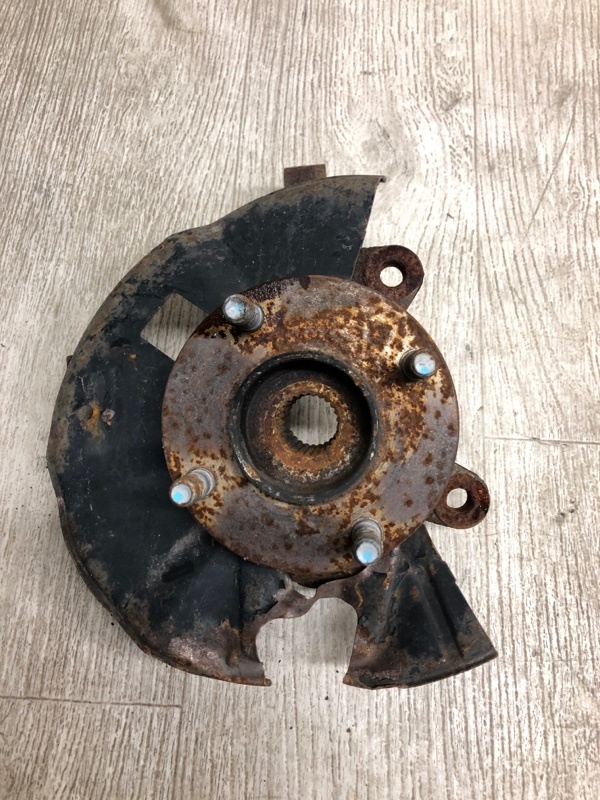 Кулак поворотный передний правый FIESTA 08-17 2013 CCN 1.6 HXJB Кулак поворотный передний правый FIESTA 08-17 2013 CCN 1.6 HXJB