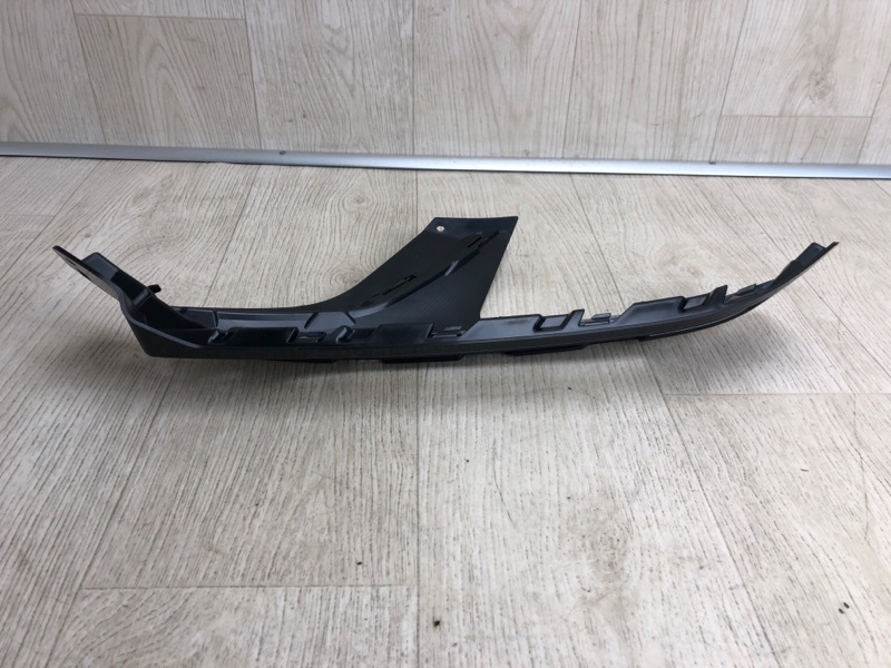 Кронштейн переднего бампера (под фарой) передний левый Q7 19- 2019-