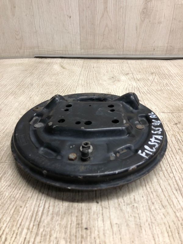 Тормозной механизм задний левый FIESTA 08-17 2013 CCN 1.6 HXJB