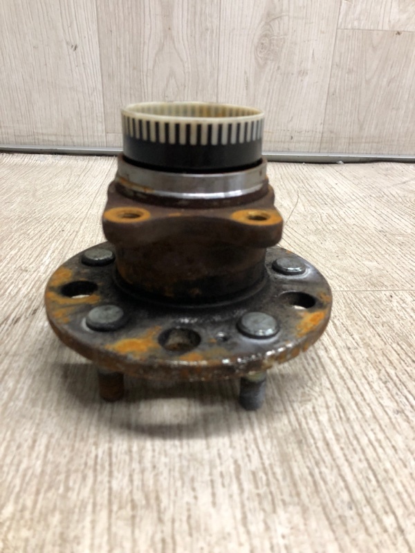 Ступица задняя OPTIMA TF 11-16 2013 TF 2.4 G4KJ Ступица задняя OPTIMA TF 11-16 2013 TF 2.4 G4KJ