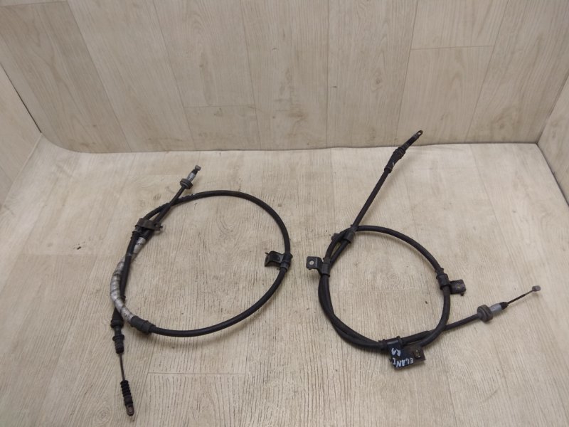 Трос стояночного тормоза HYUNDAI ELANTRA HD 06-11 2007 HD 2.0 G4GC 59760-2H300 Б/У