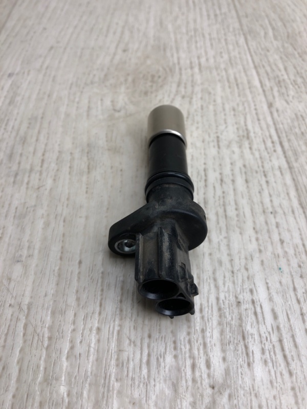 Датчик положения коленвала RAV4 13-19 2017 ZSA42 2.0 3ZRFE Датчик положения коленвала RAV4 13-19 2017 ZSA42 2.0 3ZRFE