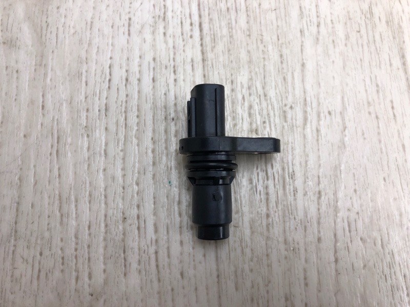 Датчик положения распредвала TOYOTA RAV4 13-19 2017 ZSA42 2.0 3ZRFE 9004A-19003 Б/У