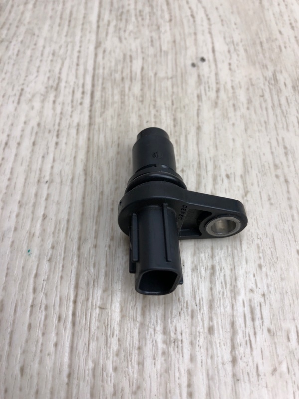 Датчик положения распредвала RAV4 13-19 2017 ZSA42 2.0 3ZRFE