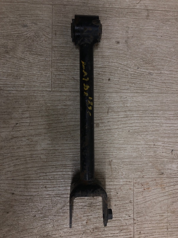 Рычаг задней подвески поперечный MAZDA 3 BM 13-19 2014 BM 2.0 PE-VPS B45A-28-500 Б/У