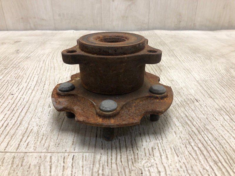 Ступица задняя TOYOTA RAV4 13-19 2017 ZSA42 2.0 3ZRFE 42450-0R010 Б/У