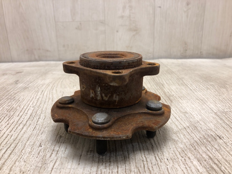 Ступица задняя TOYOTA RAV4 13-19 2017 ZSA42 2.0 3ZRFE 42450-42040 Б/У