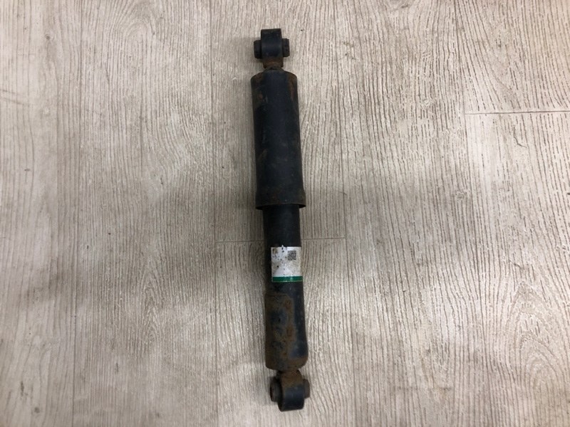 Запчасть амортизатор задний TOYOTA RAV4 13-19 2017 ZSA42 2.0 3ZRFE 48531-42480 Б/У Амортизатор задний TOYOTA RAV4 13-19 2017 ZSA42 2.0 3ZRFE 48531-42480 Б/У