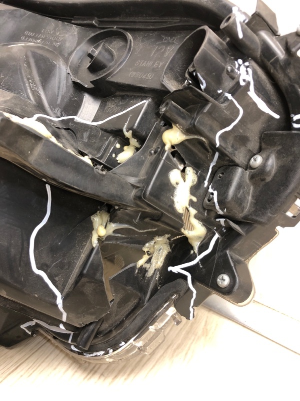 Фара левая RAV4 13-19 2017 ZSA42 2.0 3ZRFE Фара левая RAV4 13-19 2017 ZSA42 2.0 3ZRFE