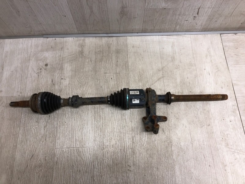 Запчасть привод передний правый TOYOTA RAV4 13-19 2017 ZSA42 2.0 3ZRFE 43410-42270 Б/У Привод передний правый TOYOTA RAV4 13-19 2017 ZSA42 2.0 3ZRFE 43410-42270 Б/У