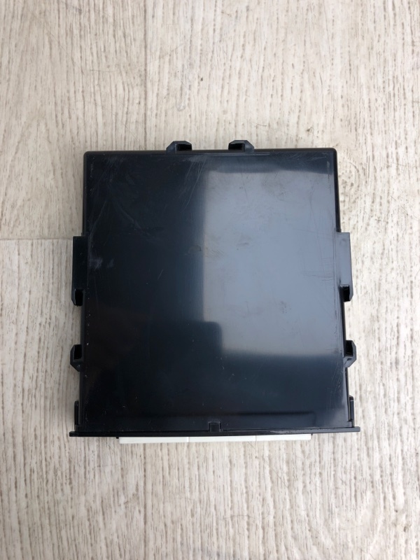 Блок электронный TOYOTA RAV4 13-19 ZSA42 2.0 3ZRFE Блок электронный TOYOTA RAV4 13-19 ZSA42 2.0 3ZRFE