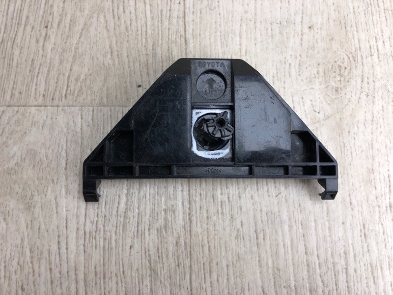 Клипса крепежная (андапки) TOYOTA RAV4 13-19 2017 ZSA42 2.0 3ZRFE 76828-0R010 Б/У