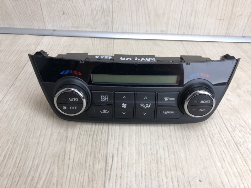 Запчасть блок управления печкой TOYOTA RAV4 13-19 2017 ZSA42 2.0 3ZRFE 55900-42460 Б/У Блок управления печкой TOYOTA RAV4 13-19 2017 ZSA42 2.0 3ZRFE 55900-42460 Б/У