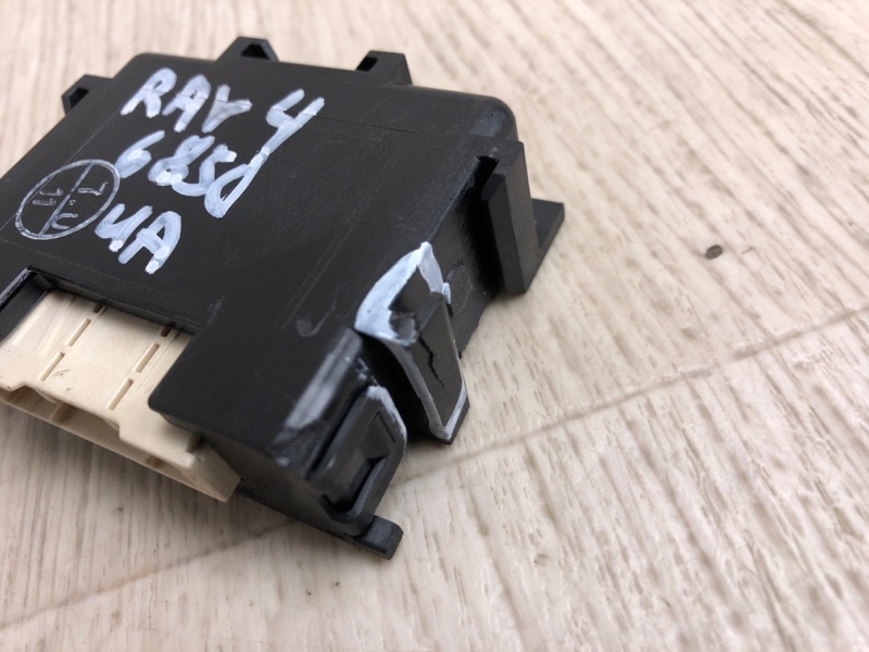 Блок электронный TOYOTA RAV4 13-19 ZSA42 2.0 3ZRFE Блок электронный TOYOTA RAV4 13-19 ZSA42 2.0 3ZRFE