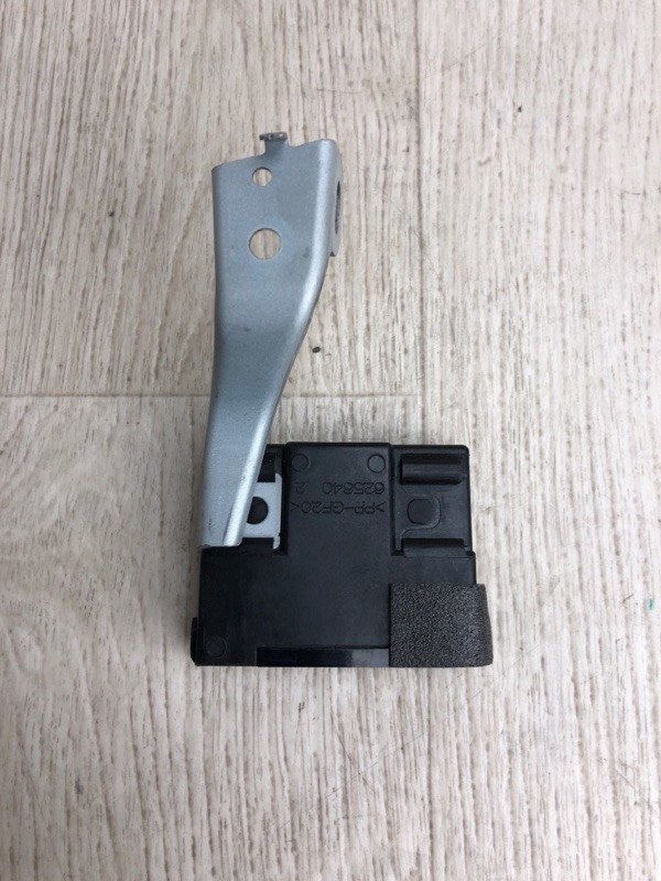 Блок иммобилайзера TOYOTA RAV4 13-19 ZSA42 2.0 3ZRFE