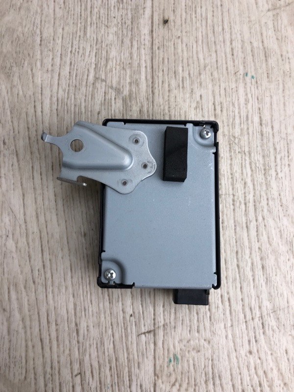 Блок электронный TOYOTA RAV4 13-19 ZSA42 2.0 3ZRFE