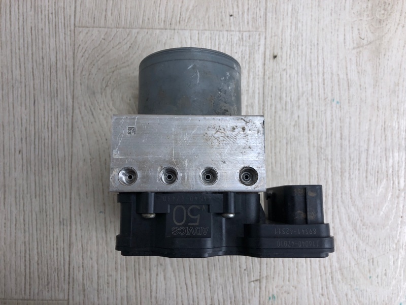 Блок ABS RAV4 13-19 2017 ZSA42 2.0 3ZRFE Блок ABS RAV4 13-19 2017 ZSA42 2.0 3ZRFE