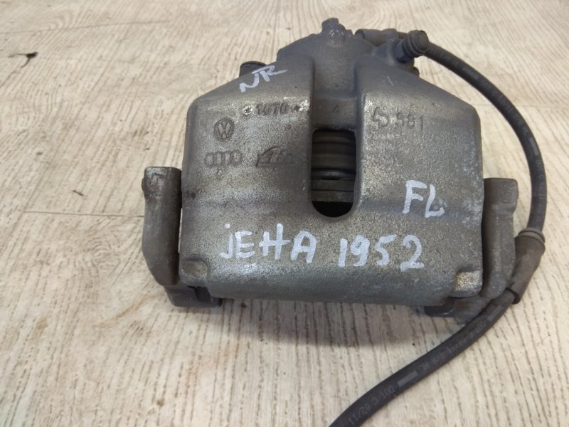 Запчасть суппорт тормозной передний левый VOLKSWAGEN JETTA USA 10-17 2011 162 CBTA 2.5L 1K0 615 123 M Б/У Суппорт тормозной передний левый VOLKSWAGEN JETTA USA 10-17 2011 162 CBTA 2.5L 1K0 615 123 M Б/У