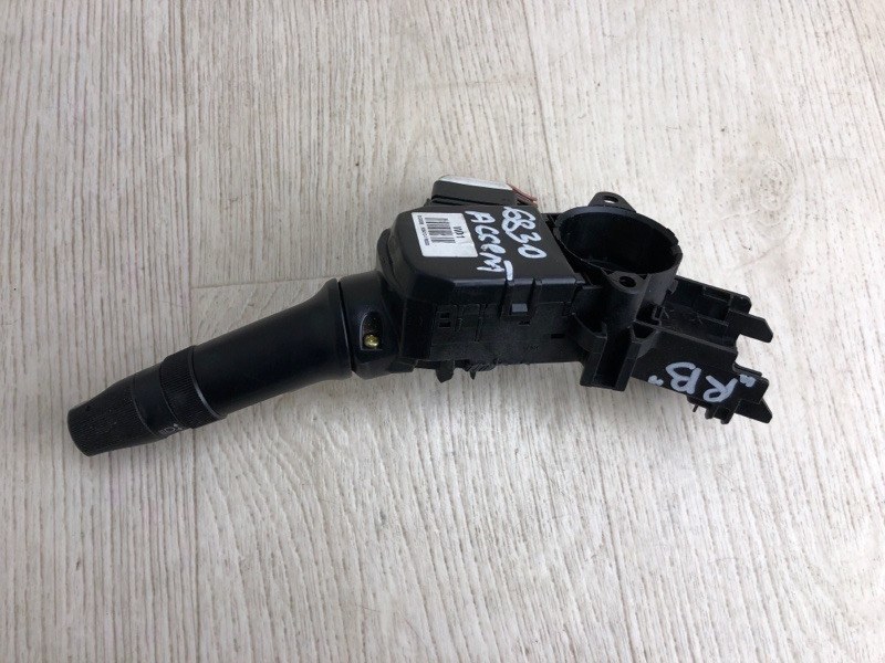 Подрулевой переключатель левый ACCENT RB 10- 2012 RB 1.6 G4FD Подрулевой переключатель левый ACCENT RB 10- 2012 RB 1.6 G4FD