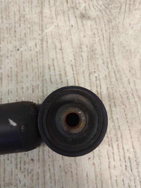 Амортизатор задний JETTA USA 10-17 2011 162 CBTA 2.5L