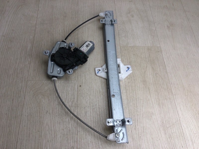 Стеклоподъемник задний правый HYUNDAI ACCENT RB 10- 2012 RB 1.6 G4FD 83402-1R010 Б/У