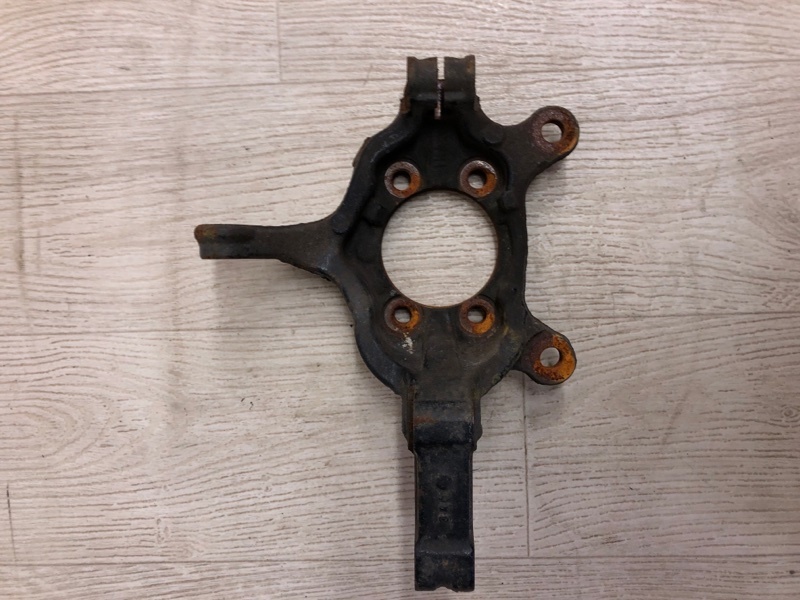 Кулак поворотный передний правый NV200 USA 13- 2020 M20XUS 2.0 MR20DE