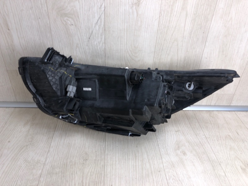 Фара правая ACCENT RB 10- 2012 RB 1.6 G4FD Фара правая ACCENT RB 10- 2012 RB 1.6 G4FD