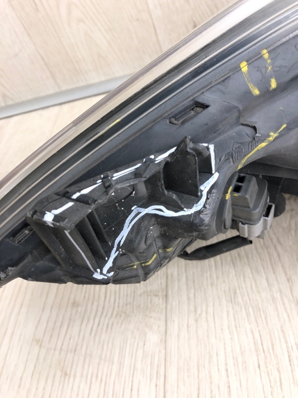 Фара правая ACCENT RB 10- 2012 RB 1.6 G4FD Фара правая ACCENT RB 10- 2012 RB 1.6 G4FD