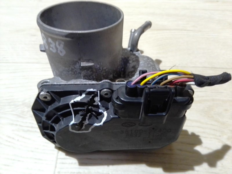 Запчасть дроссельная заслонка KIA FORTE YD 12- 2013 YD 1.8 G4NB 35100-2E400 Б/У Дроссельная заслонка KIA FORTE YD 12- 2013 YD 1.8 G4NB 35100-2E400 Б/У