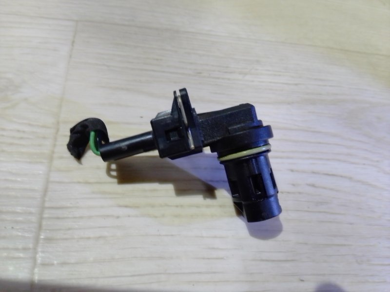 Датчик положения распредвала KIA FORTE YD 12- 2013 YD 1.8 G4NB 39350-23910 Б/У