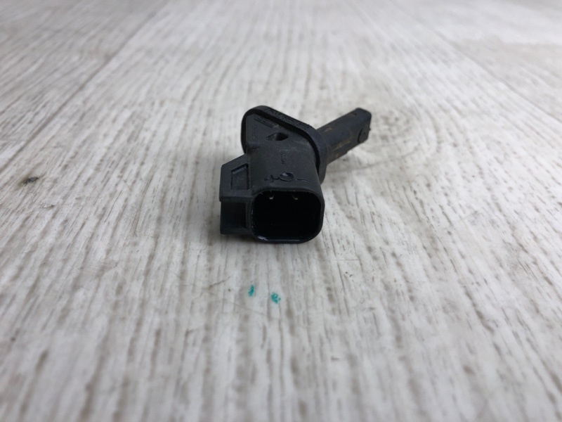 Датчик ABS передний левый FORD FOCUS 10-18 CB8 2.0 XQDA