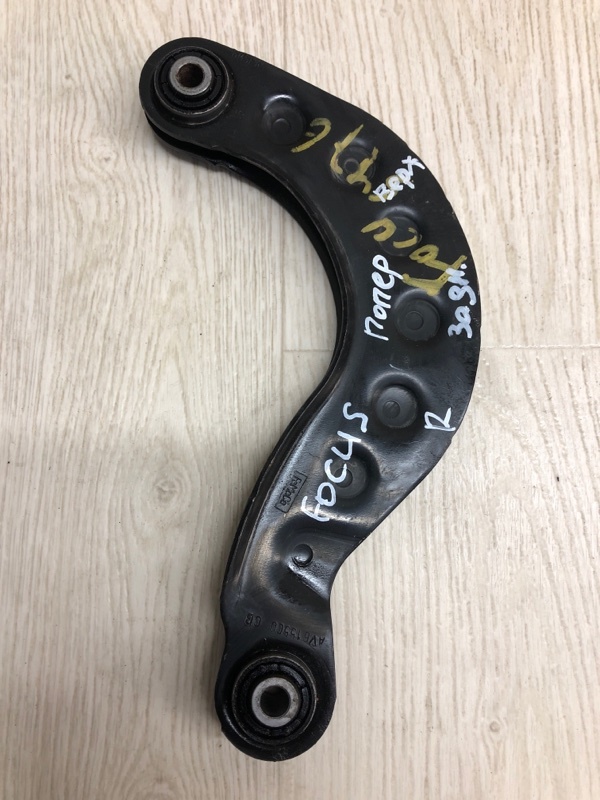 Рычаг задней подвески поперечный верхний FORD FOCUS 10-18 CB8 2.0 XQDA Рычаг задней подвески поперечный верхний FORD FOCUS 10-18 CB8 2.0 XQDA
