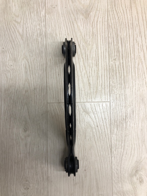 Рычаг задней подвески поперечный верхний FOCUS 10-18 2015 CB8 2.0 XQDA Рычаг задней подвески поперечный верхний FOCUS 10-18 2015 CB8 2.0 XQDA