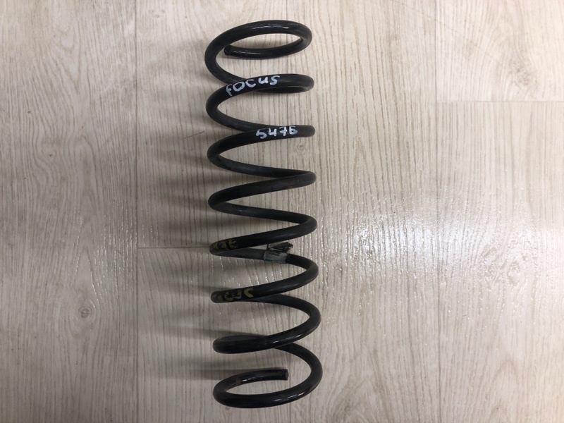 Запчасть пружина задней подвески FORD FOCUS 10-18 2015 CB8 2.0 XQDA BV6Z-5560-C Б/У Пружина задней подвески FORD FOCUS 10-18 2015 CB8 2.0 XQDA BV6Z-5560-C Б/У