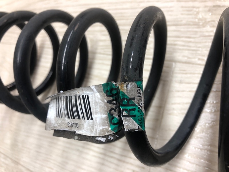 Пружина задней подвески FORD FOCUS 10-18 CB8 2.0 XQDA Пружина задней подвески FORD FOCUS 10-18 CB8 2.0 XQDA